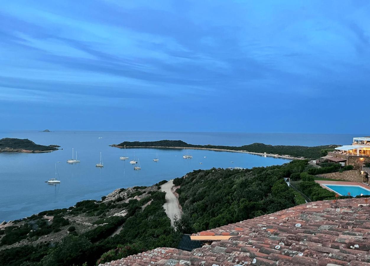 카파코다카발로 San Teodoro Punta Est Fantastico Trilocale Vista Mare 아파트 외부 사진